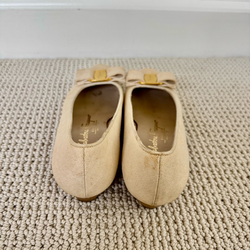 Vintage 90s Ferragamo Vara bow pumps 6B Made in Italy - Picture 3 of 7